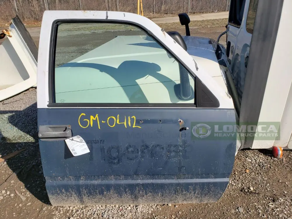 1995 GMC TOPKICK Door Lomoca Heavy Truck Parts
