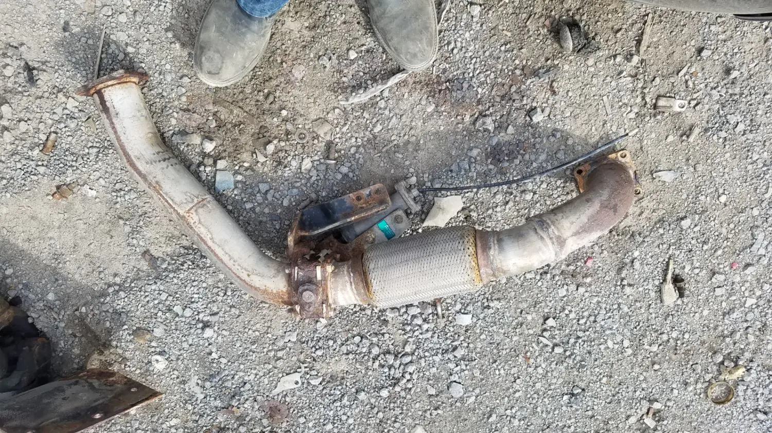 2012 Hino 268 Exhaust Part - Lomoca Heavy Truck Parts