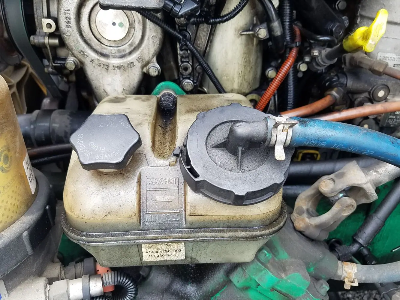 2013 Freightliner Cascadia 125 Power Steering Reservoir Lomoca Heavy