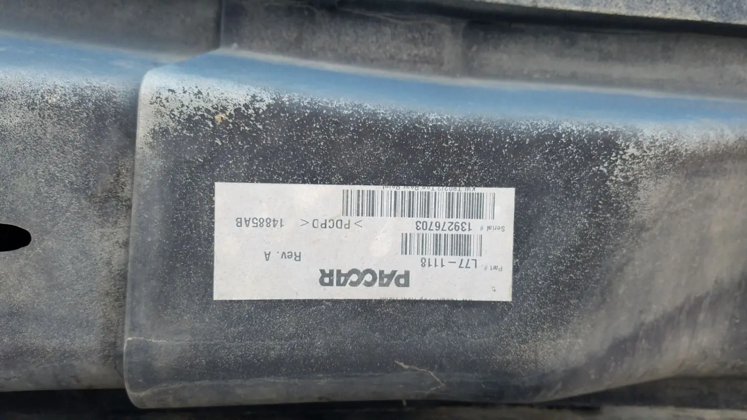 2014 Kenworth T800 Hood - Lomoca Heavy Truck Parts 2014 Kenworth T800 Hood - Lomoca Heavy Truck Parts