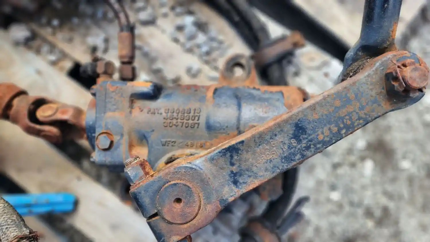 1997 TRW/Ross Steering Gear For Sale - Lomoca Heavy Truck Parts