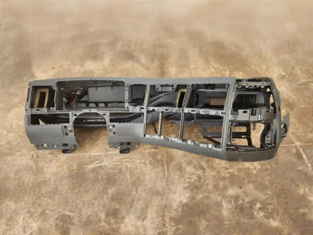 2021 Volvo VNL Dash Assembly - Lomoca Heavy Truck Parts
